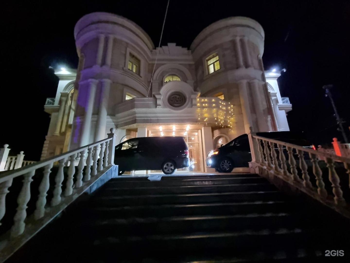 Royal Bv Hotel Ust-Kamenogorsk Exterior photo